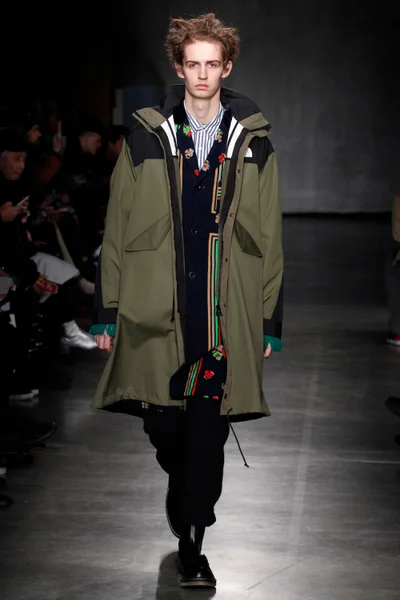 Look 26